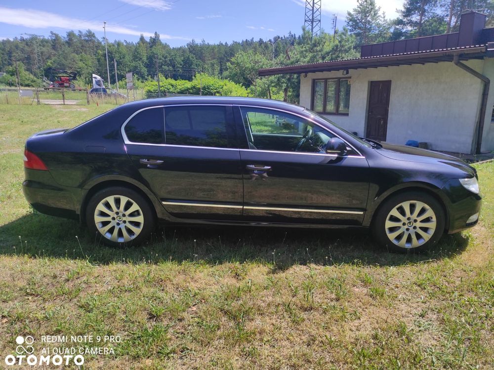 Skoda Superb 2.0 TDI Elegance - 6