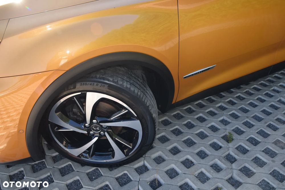 DS Automobiles DS 7 Crossback 2.0 BlueHDi Performance Line + - 14