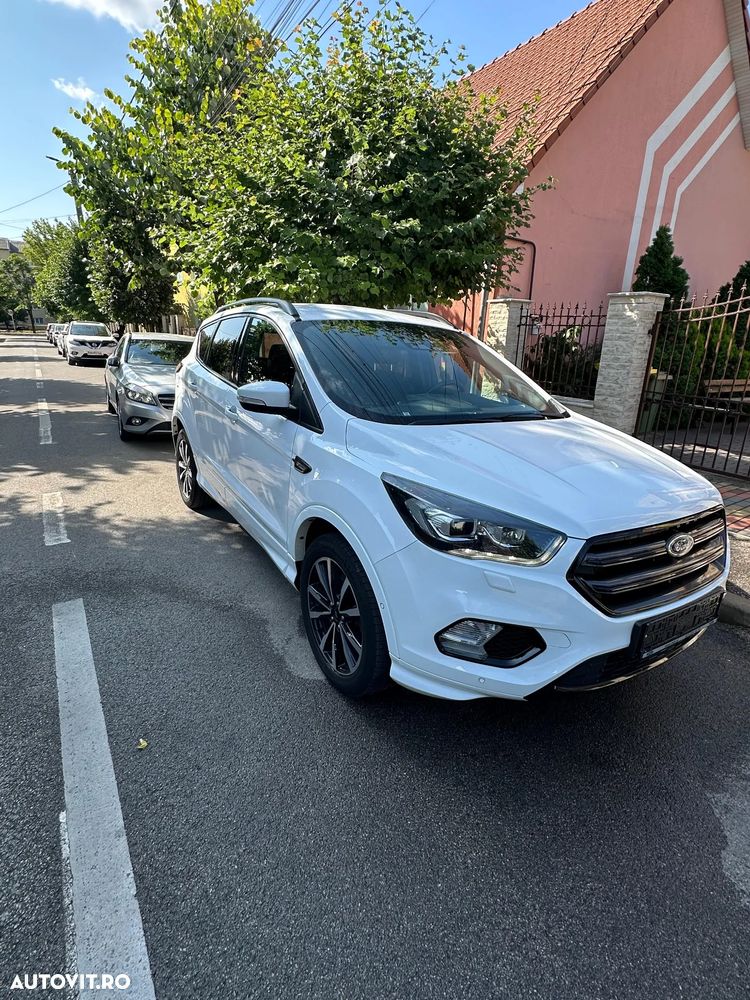 Ford Kuga 2.0 TDCi 4WD Powershift ST-Line - 2