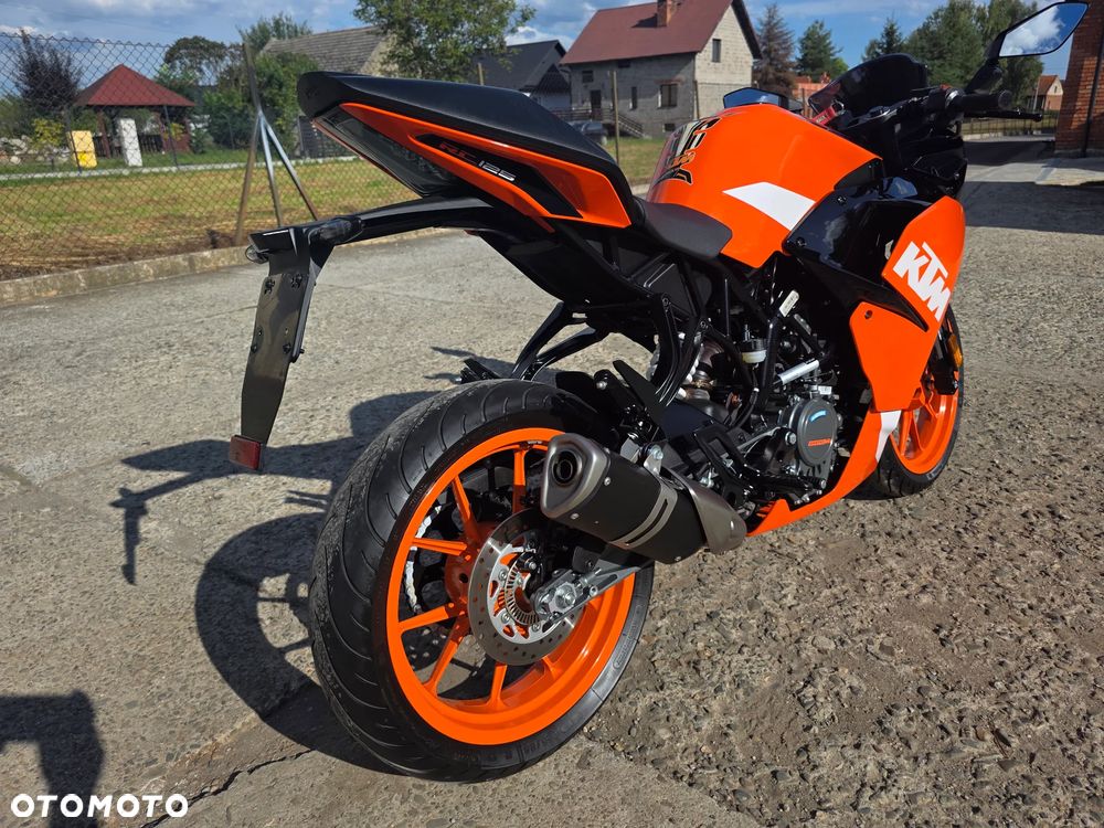 KTM RC 125 - 4