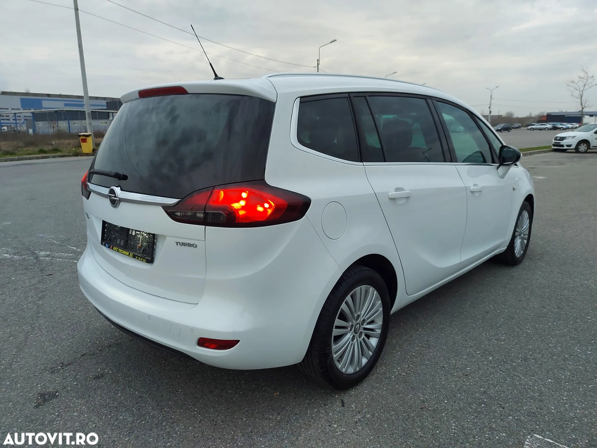 Opel Zafira - 5
