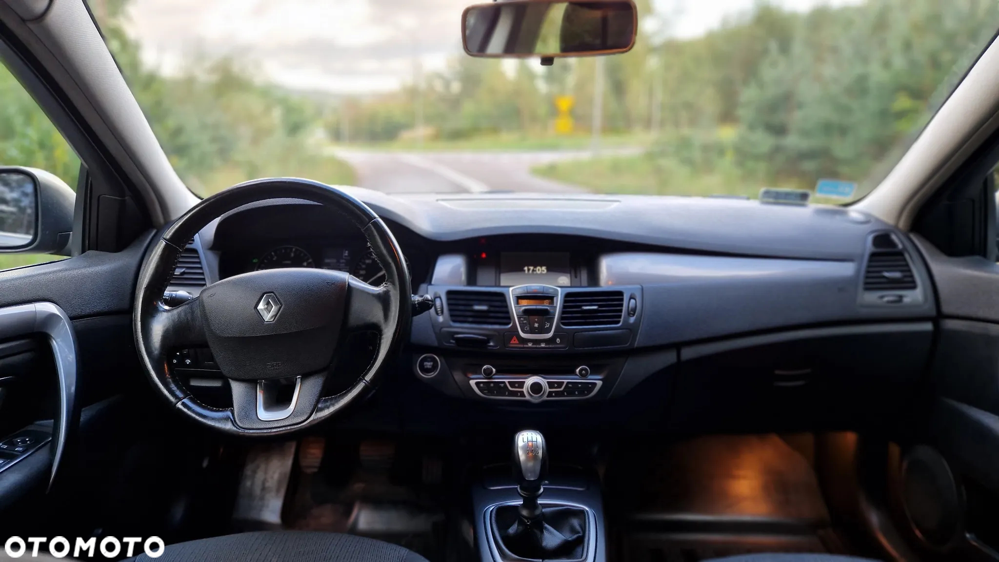 Renault Laguna - 8
