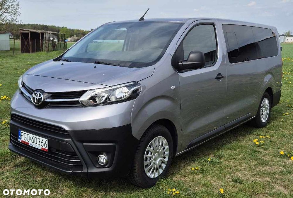 Toyota ProAce Kombi D-4D Long 2,8t - 2