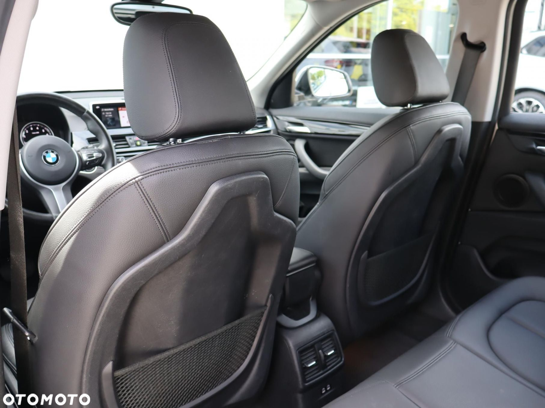 BMW X1 - 14