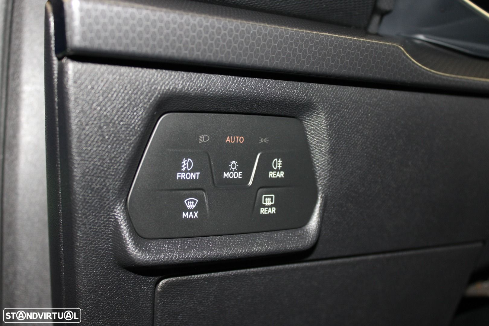 SEAT Leon - 10