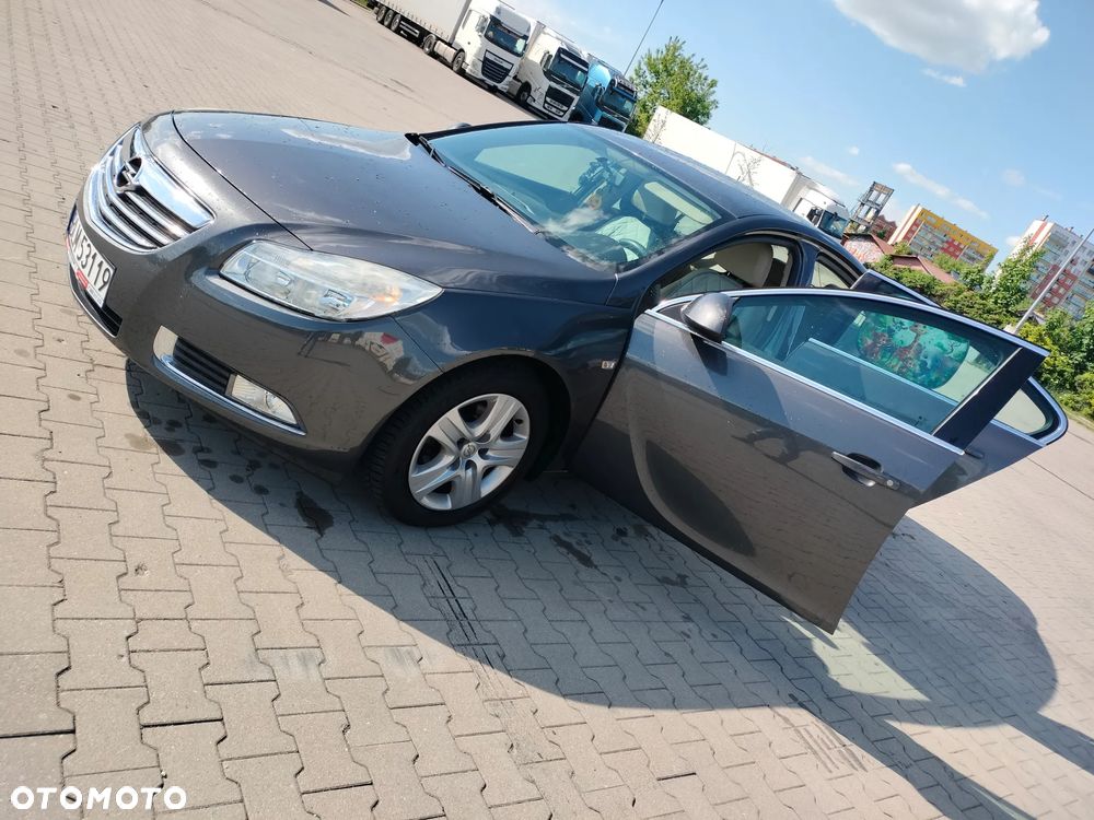 Opel Insignia 2.0 CDTI Cosmo - 9
