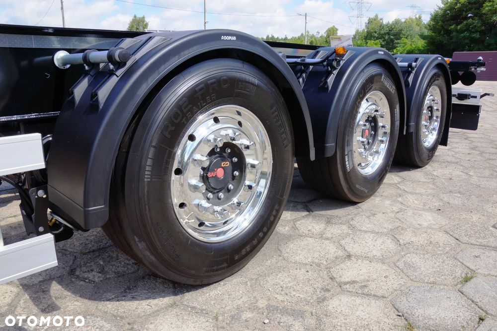 Inny super lekka i wytrzymała naczepa do przewozu kontenerów, kontenerowa, 40-45FT - SAF HOLLAND - ALUFELGI - 19