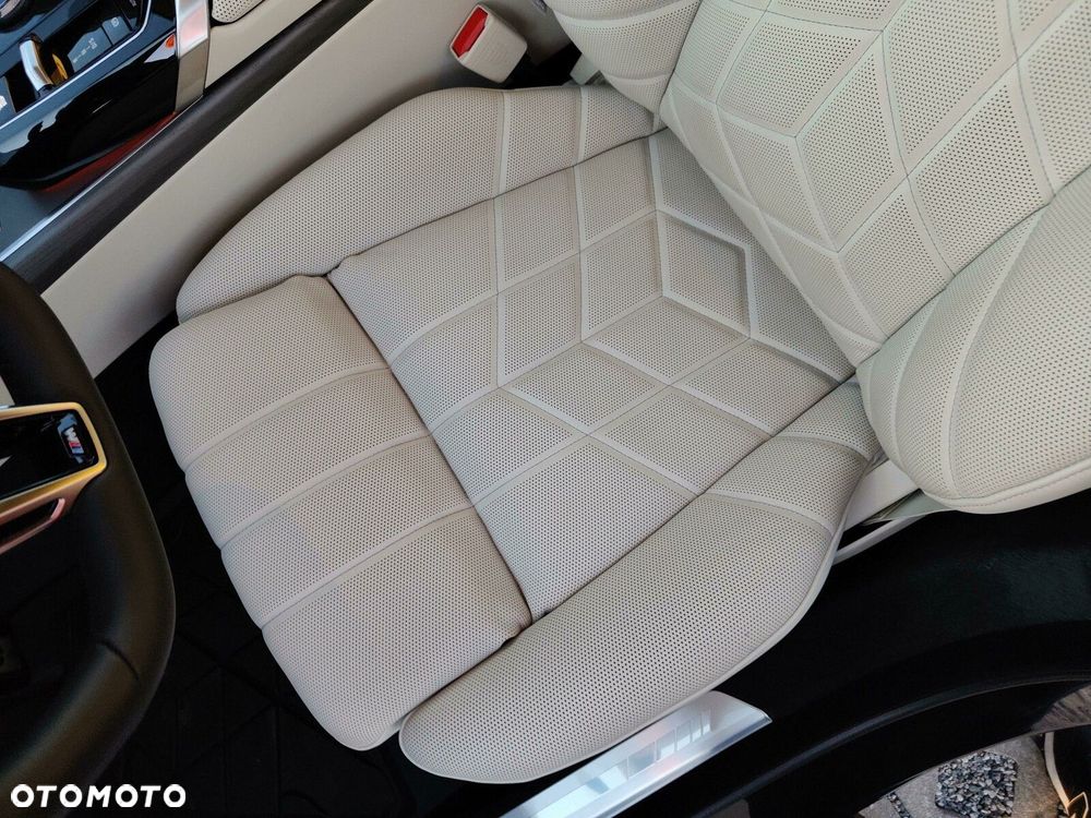 BMW Seria 7 - 14