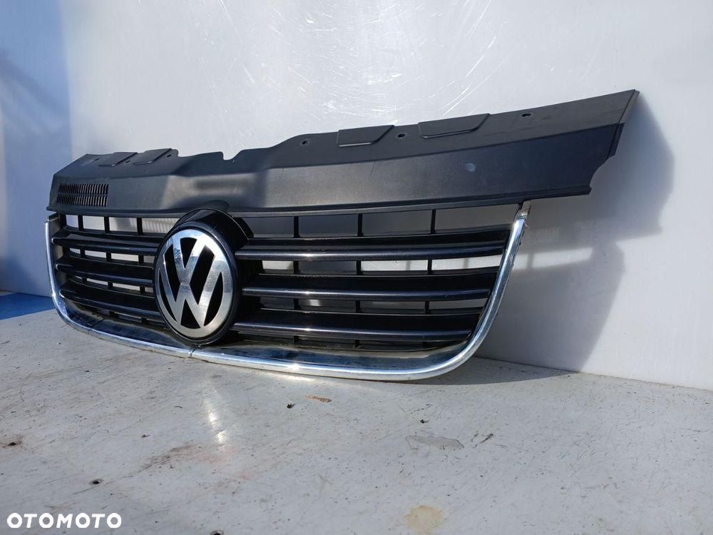 ATRAPA GRILL KRATKA CHROM VOLKSWAGEN TRANSPORTER T5 MULTIVAN 7H5807101/8 - 2
