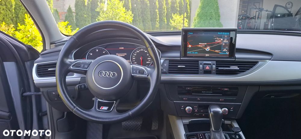 Audi A6 Avant 2.0 TDI Ultra S tronic - 11