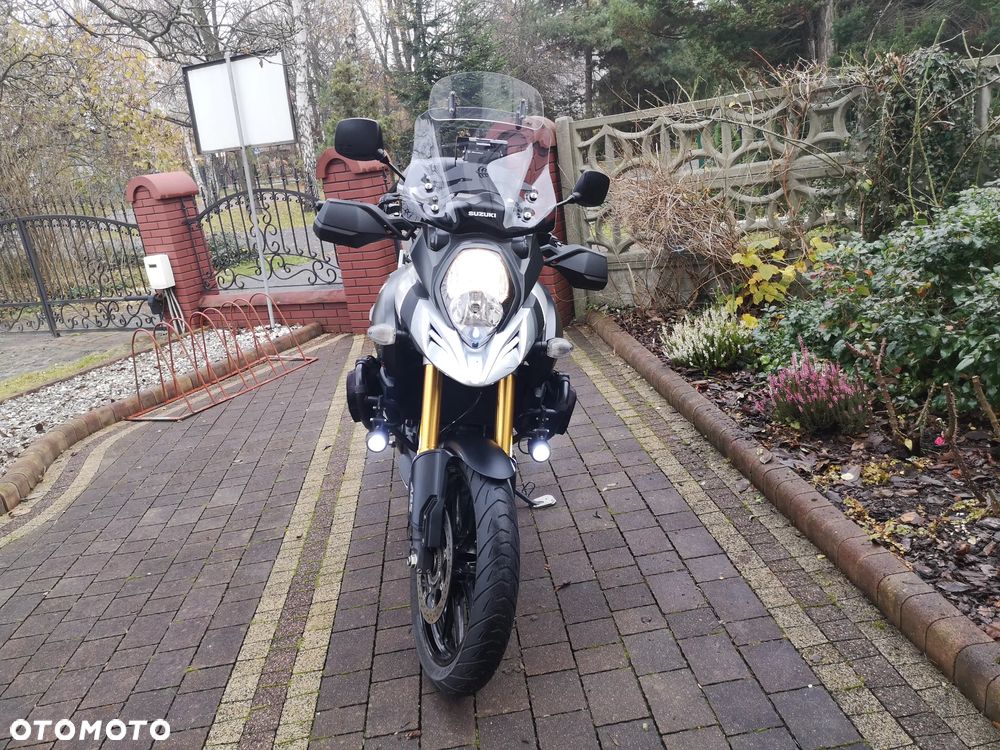 Suzuki V-STROM - 6
