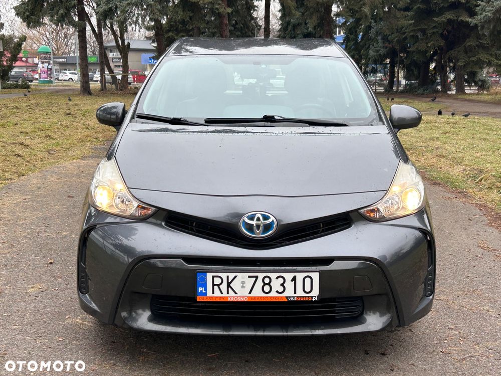 Toyota Prius+ (Hybrid) Comfort - 2