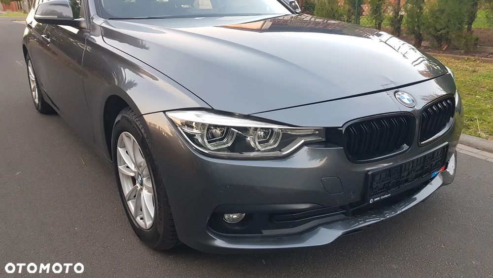 BMW Seria 3 - 24