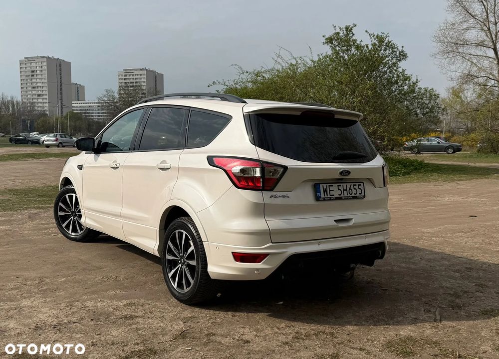 Ford Kuga 1.5 EcoBoost FWD ST-Line - 4