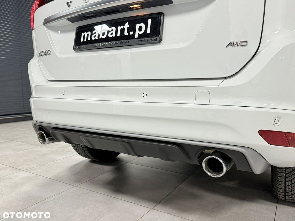 Volvo XC 60 D4 AWD Momentum - 19