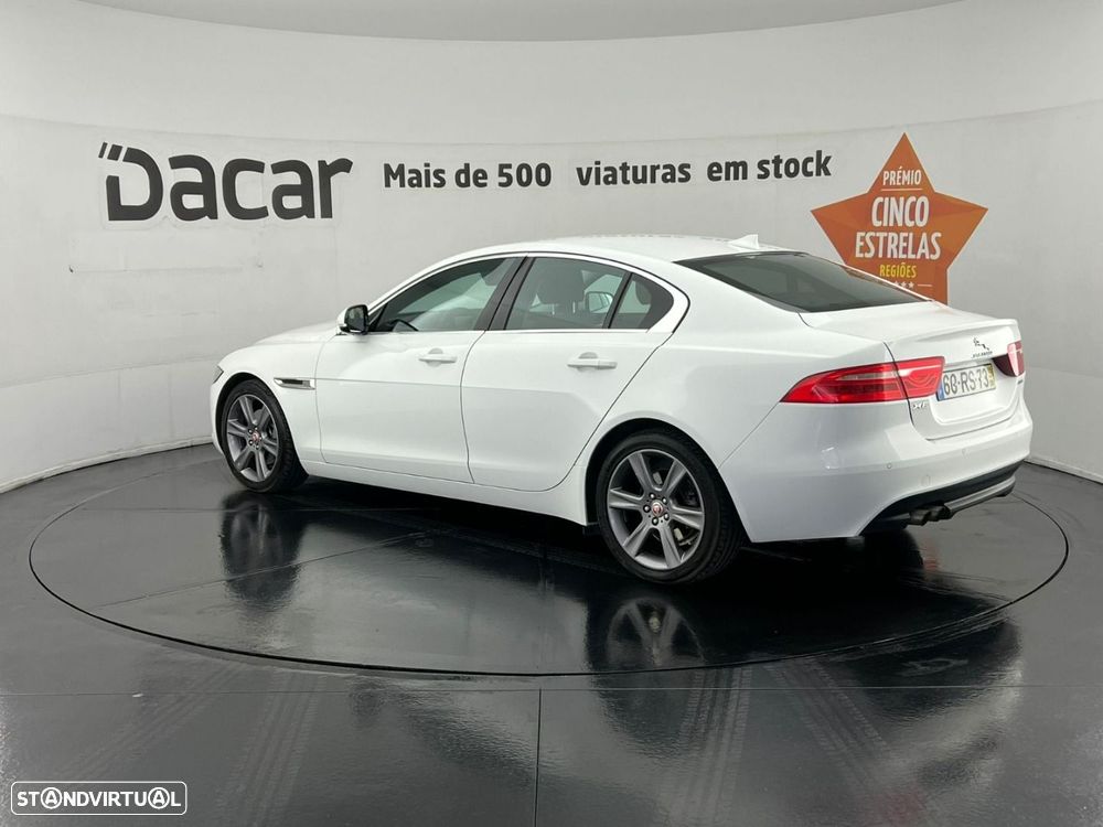 Jaguar XE 2.0 D Prestige Aut. - 4