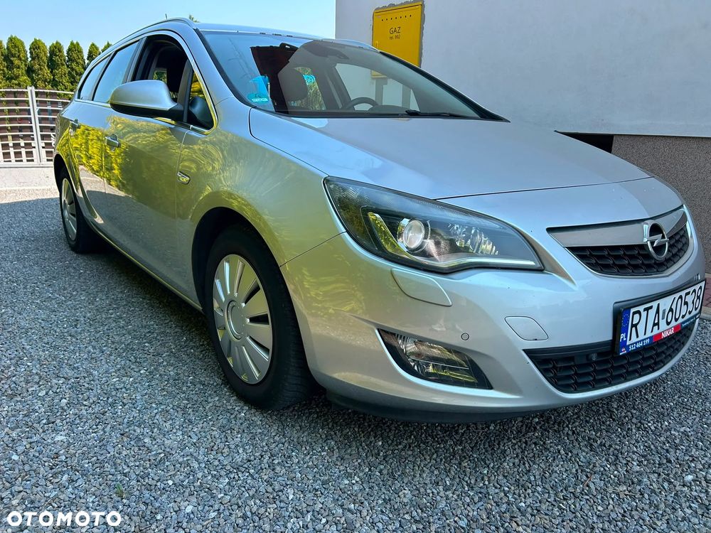 Opel Astra 1.7 CDTI DPF ecoFLEX TourerStart/Stop - 2