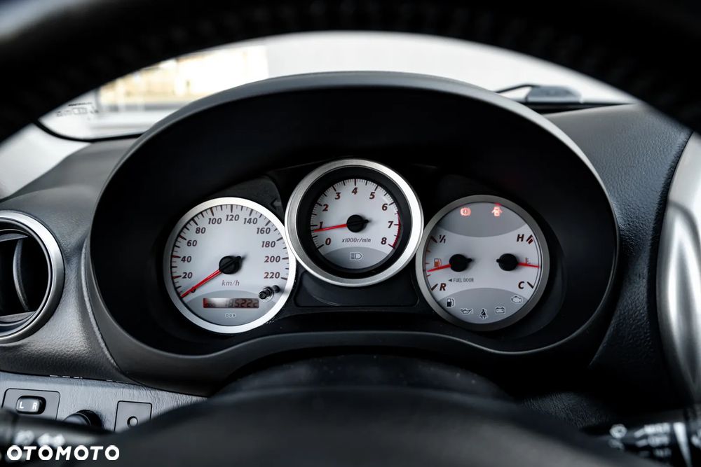 Toyota RAV4 2.0 VVT-i Sol - 23