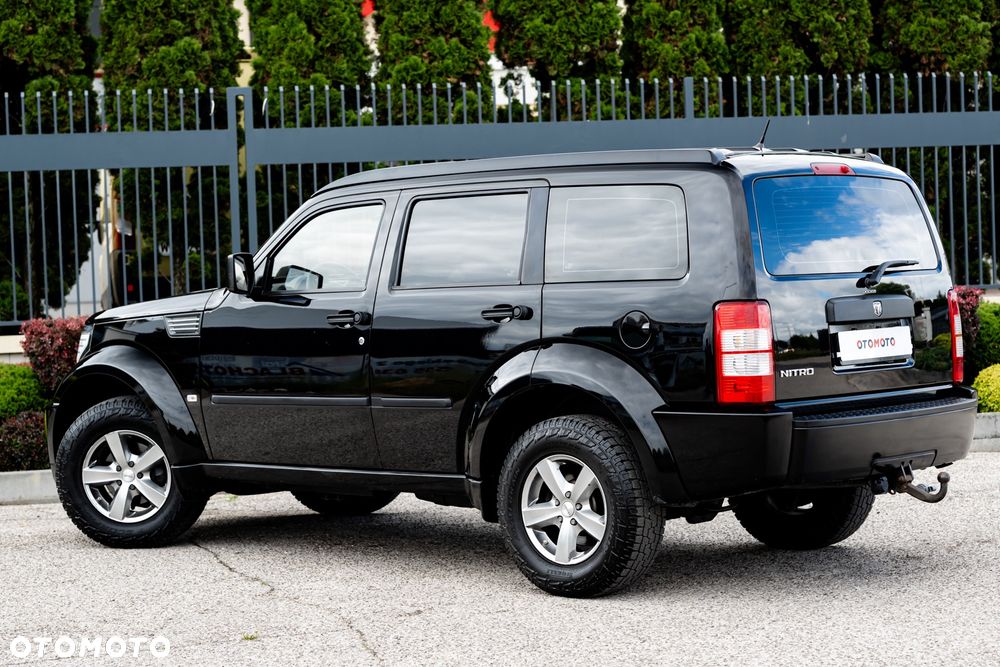 Dodge Nitro 3.7 V6 SLT - 14