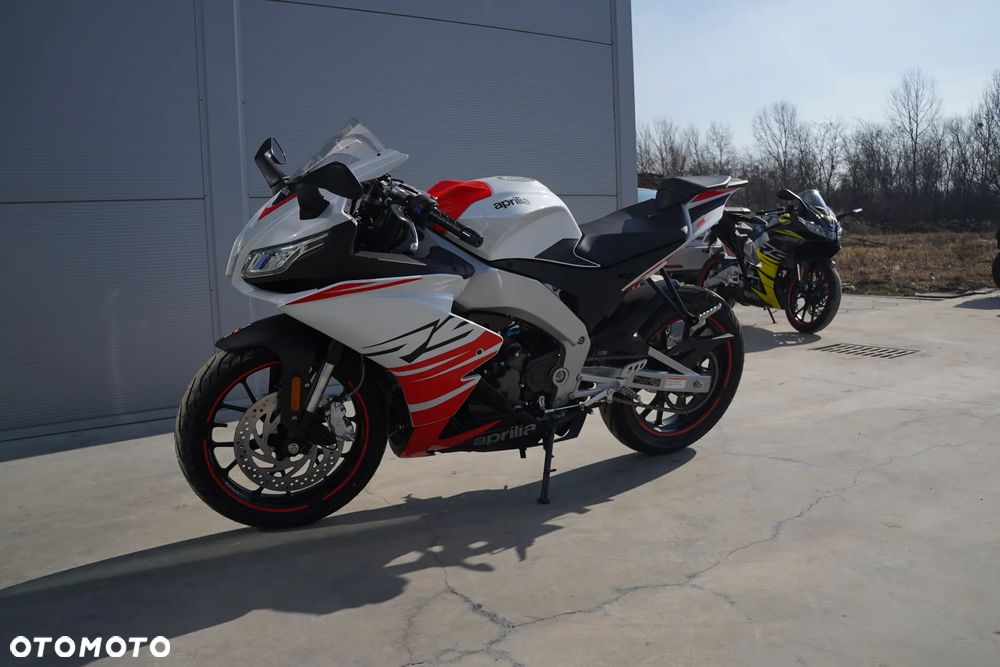 Aprilia RS - 18