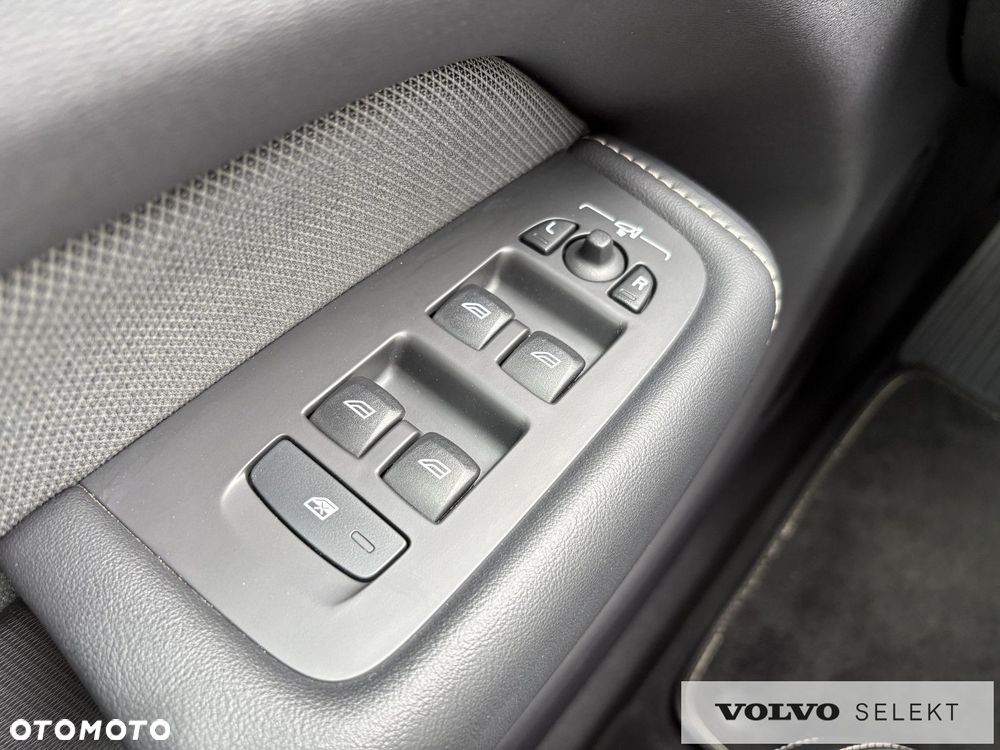 Volvo XC 60 - 23