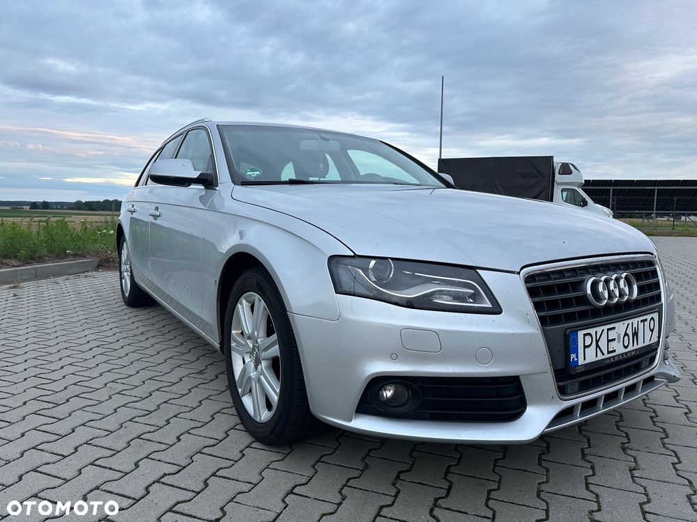 Audi A4 Avant - 9
