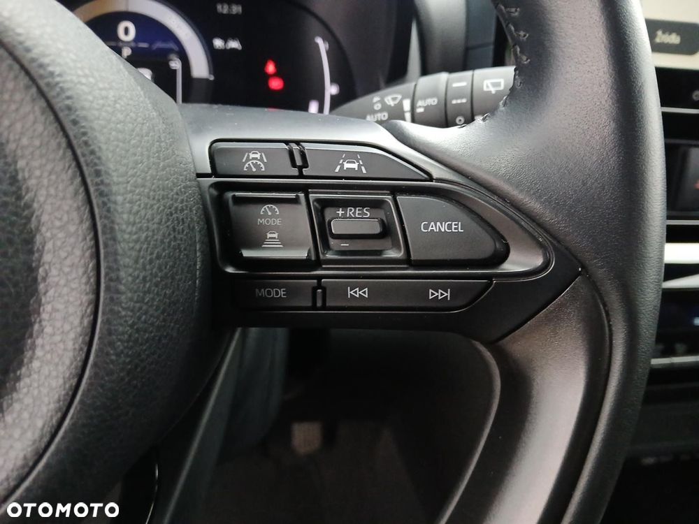 Toyota Yaris Cross Hybrid 1.5 Style - 27