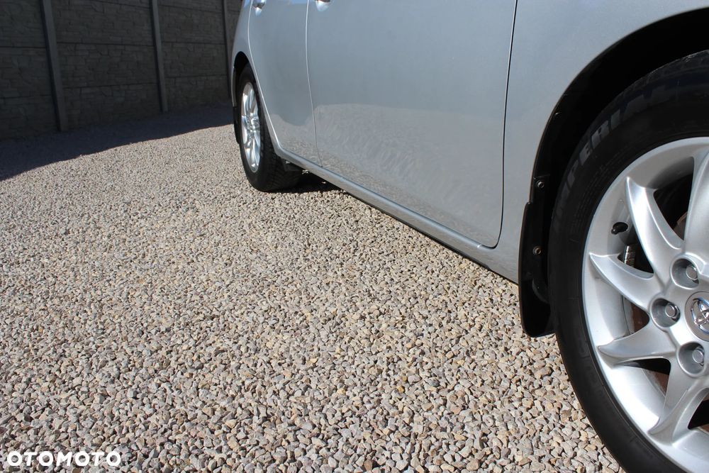 Toyota Auris 2.0 D-4D Comfort - 8