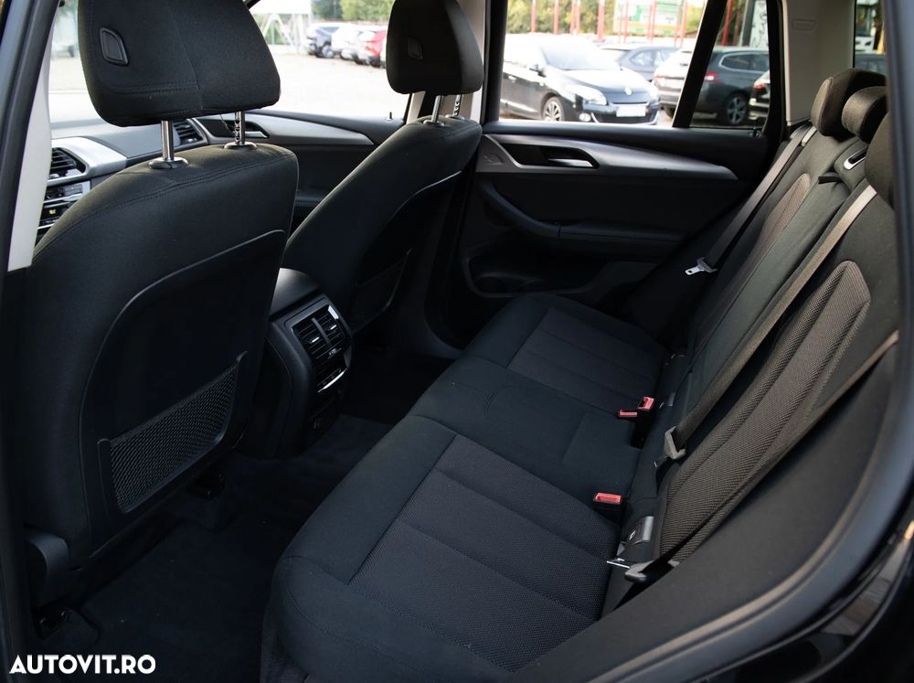 BMW X3 xDrive20d AT Advantage - 7