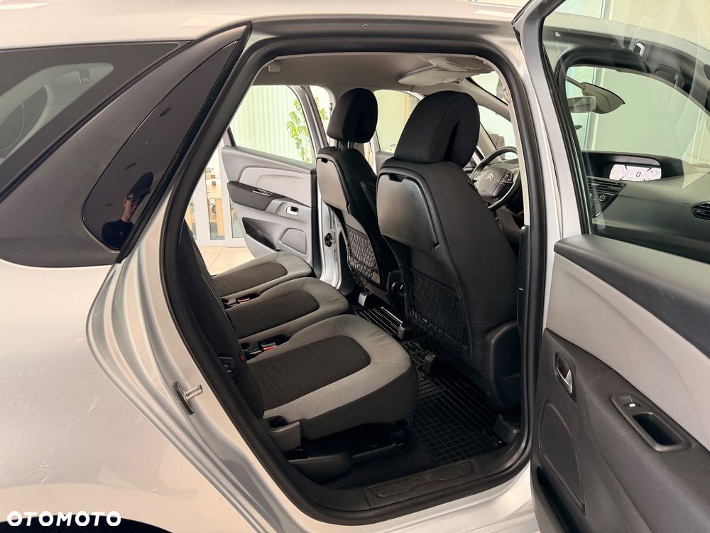 Citroën C4 Picasso - 24