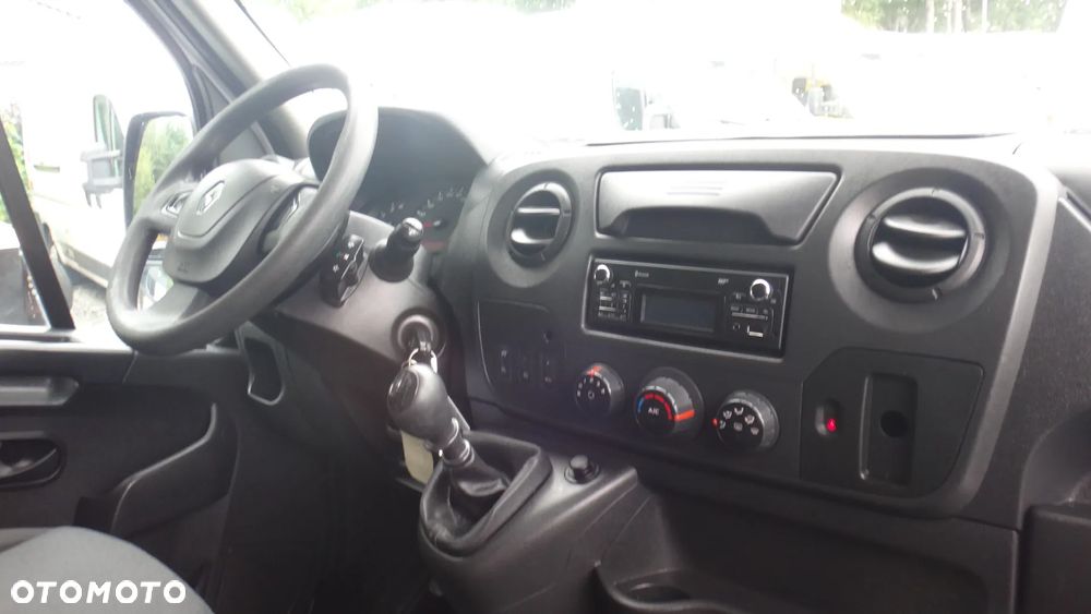 Renault Master - 9
