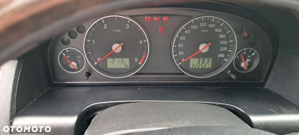 Ford Mondeo - 8