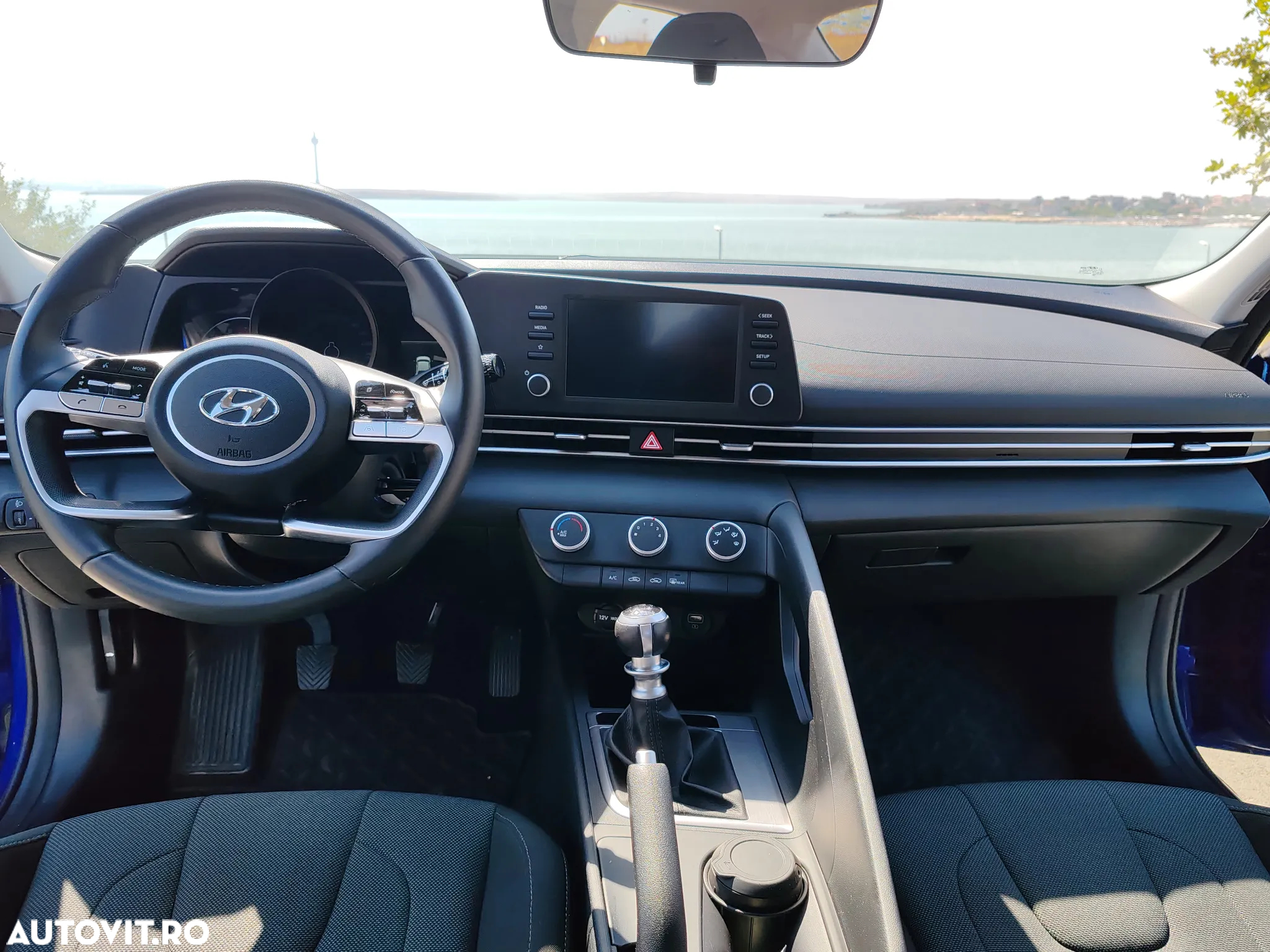 Hyundai Elantra 1.6 l 123 CP 6MT Comfort - 3
