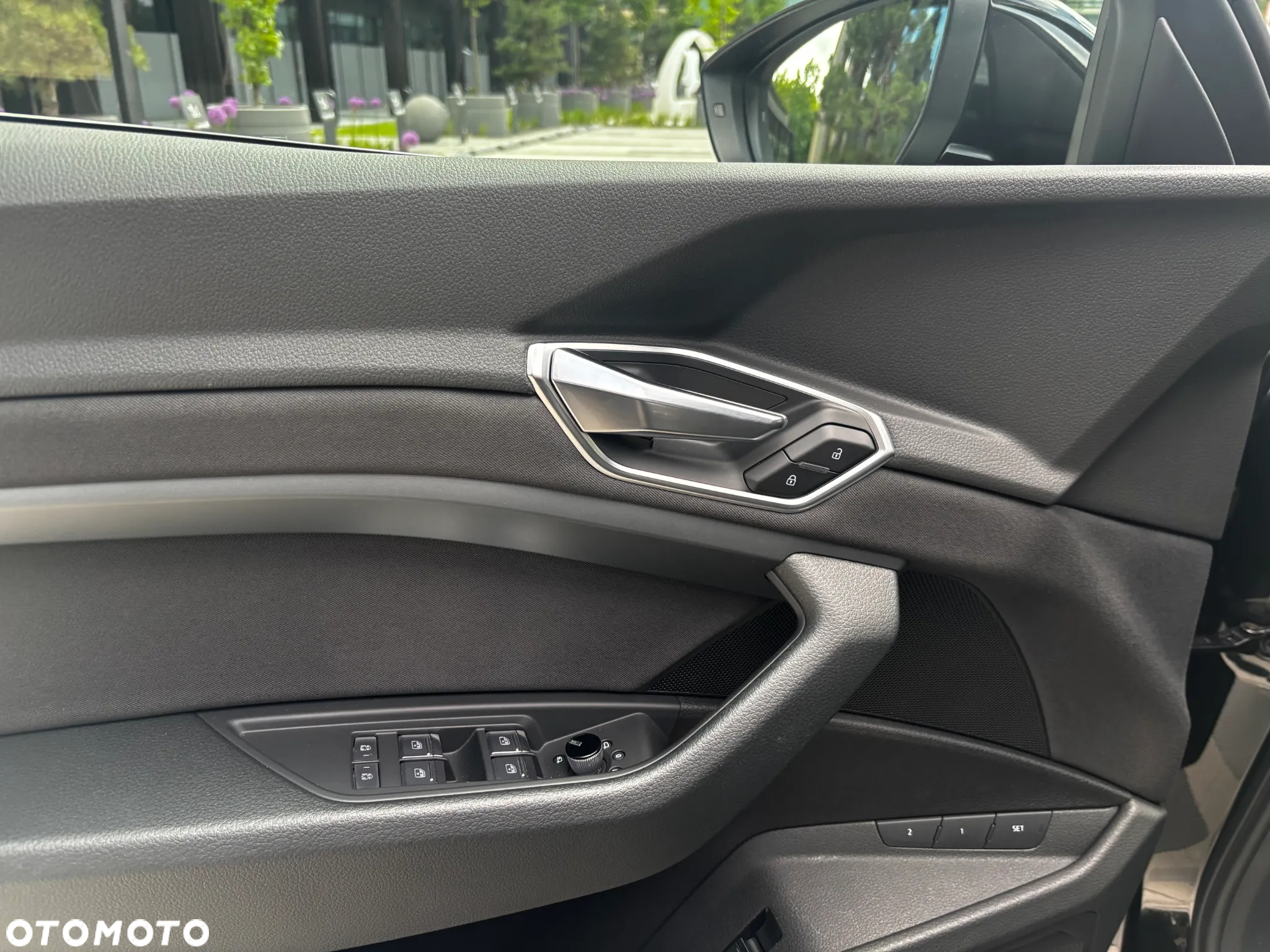 Audi e-tron 50 quattro - 40