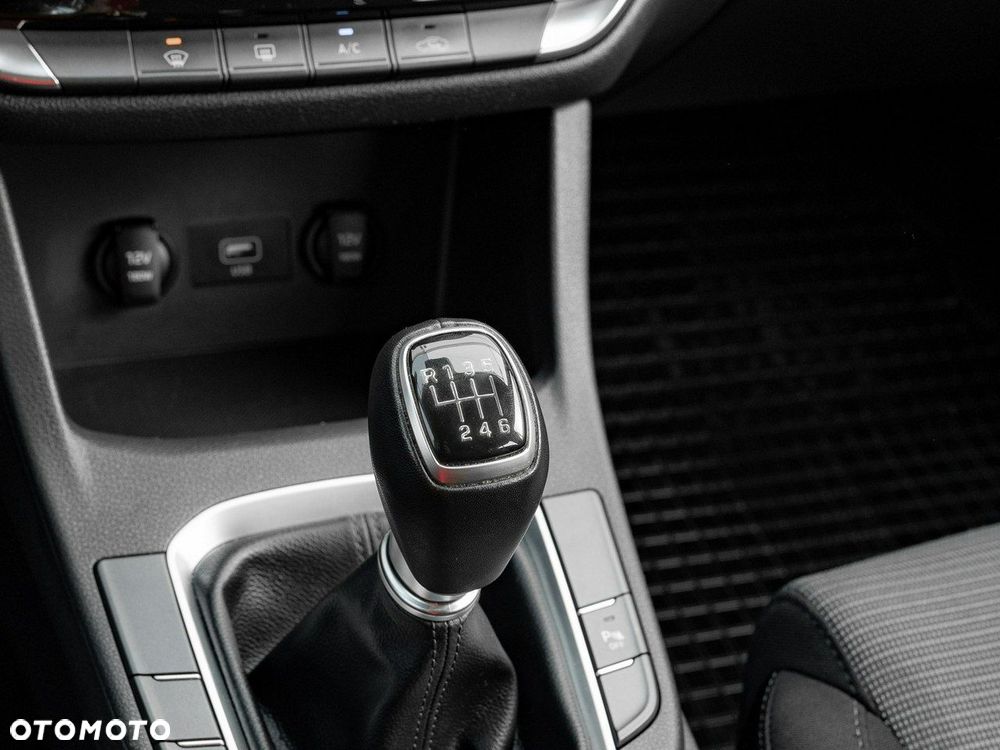 Hyundai i30 1.0 T-GDI Modern - 18