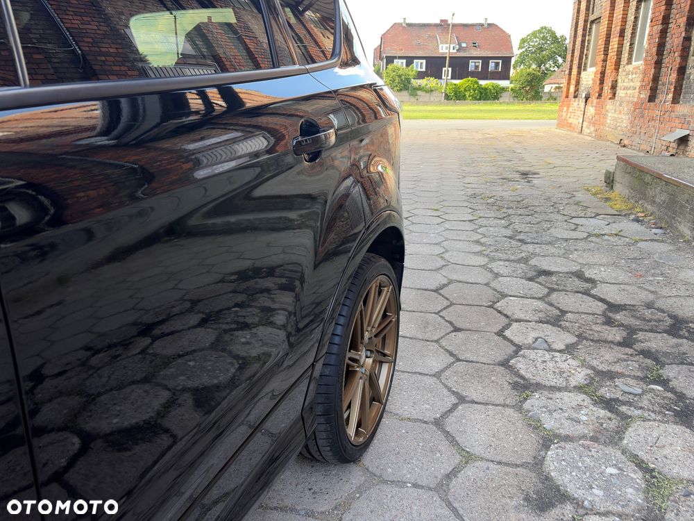 Ford Kuga 1.5 EcoBoost 2x4 ST-Line - 12