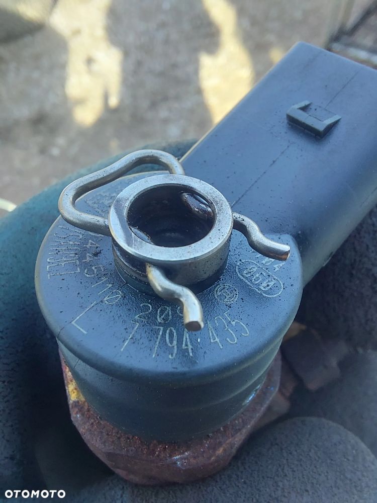 WTRYSKIWACZ WTRYSK BMW 2.0D 2.5D 3.0D 0445110212 0445110209 - 2