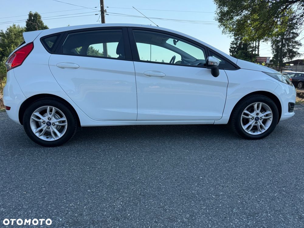 Ford Fiesta 1.5 TDCi St&St SYNC Edition - 16