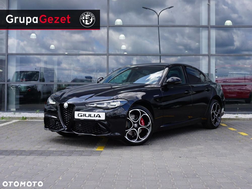 Alfa Romeo Giulia - 10
