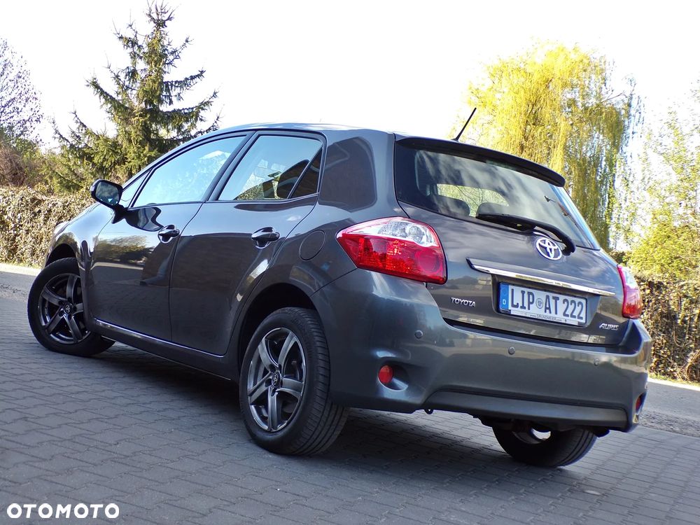 Toyota Auris 1.6 Life+ - 2