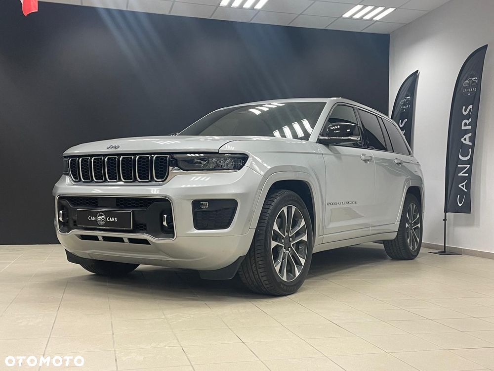 Jeep Grand Cherokee - 1