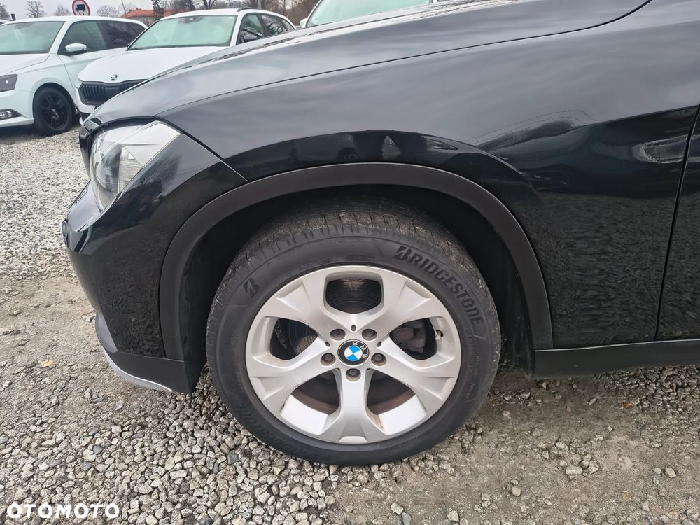 BMW X1 sDrive16d xLine - 11