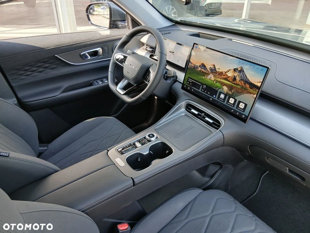 Chery Tiggo 8 1.5 T-GDI Super Hybrid Prestige DCT - 26