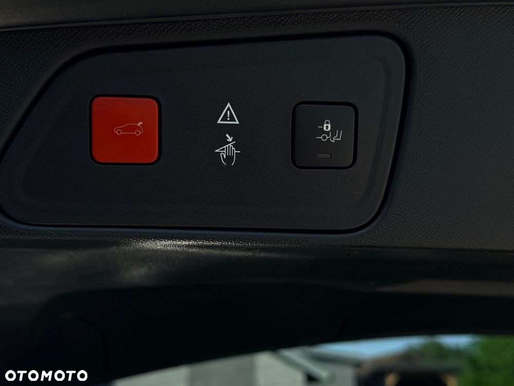 Peugeot 3008 BlueHDi 180 Stop & Start EAT8 GT - 33