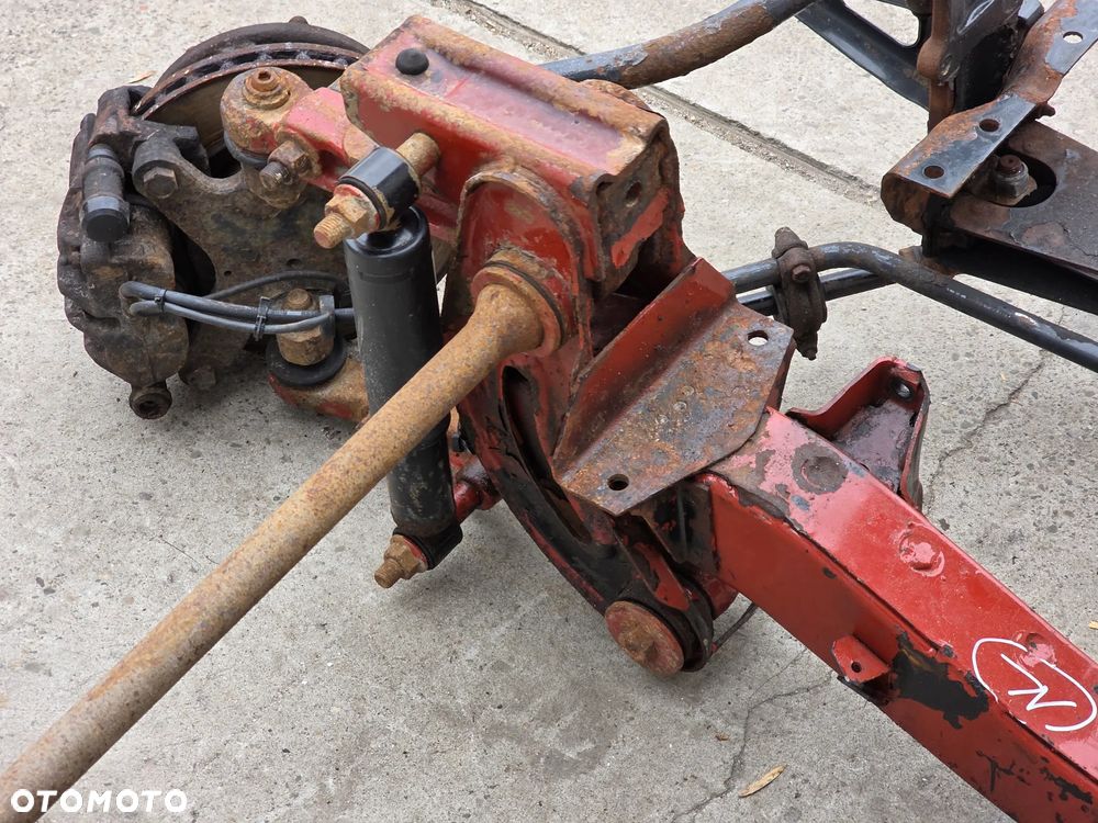 IVECO DAILY 06-14 BLIŹNIAK KOŁYSKA SANKI WÓZEK ZAWIESZENIE PRZOD TRAWERS 1L - 8