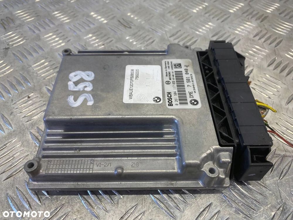 STEROWNIK MODUŁ KOMPUTER SILNIKA BMW E81 E87 E90 E60 2.0 7582220 0261S04117 - 1