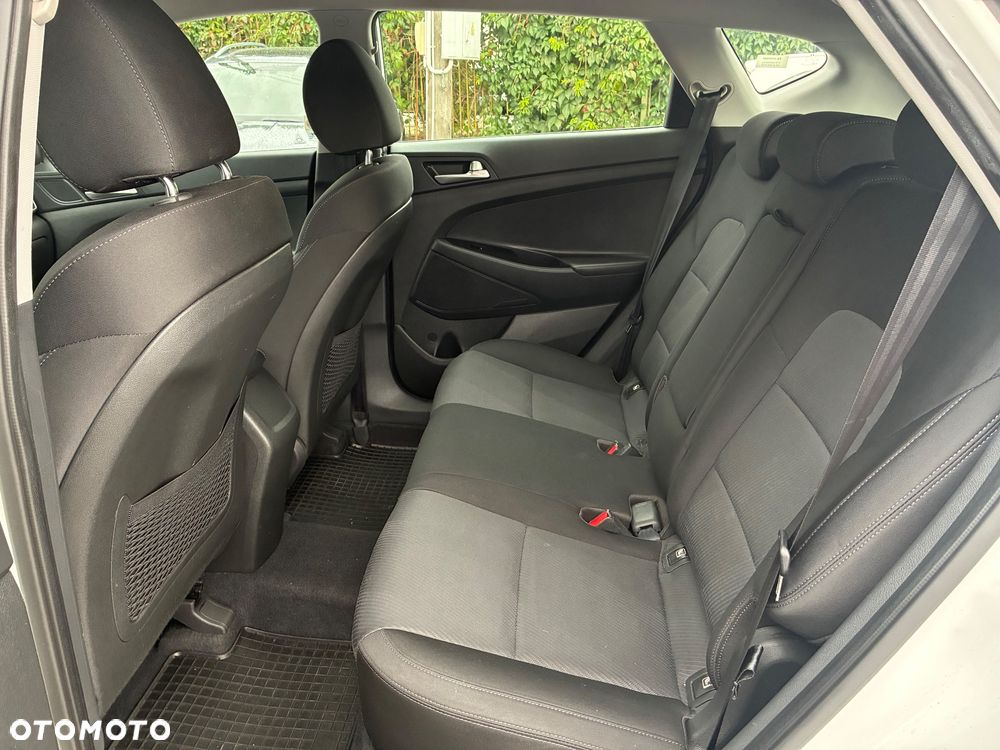 Hyundai Tucson 1.6 GDI BlueDrive Classic 2WD - 9