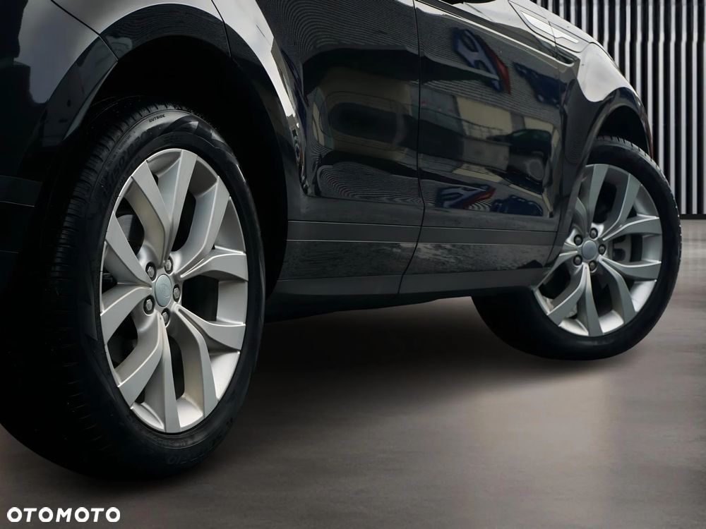 Land Rover Range Rover Evoque - 11