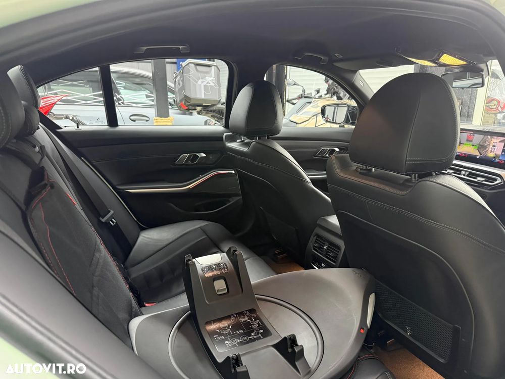 BMW M3 M340i xDrive AT MHEV - 34