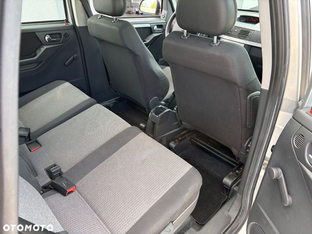 Opel Meriva 1.4 - 9